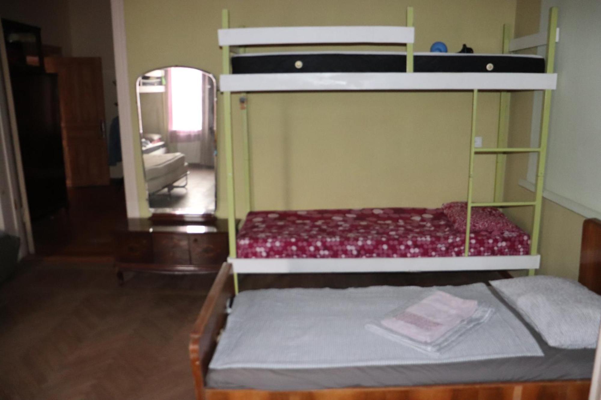 Picnic Hostel Kutaisi Dış mekan fotoğraf
