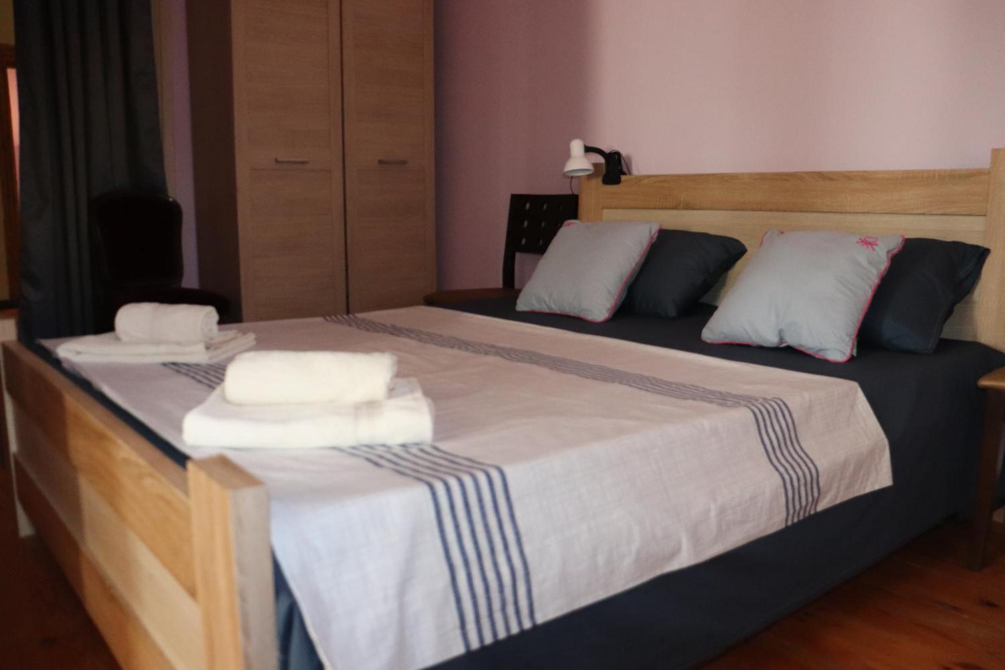 Picnic Hostel Kutaisi Dış mekan fotoğraf