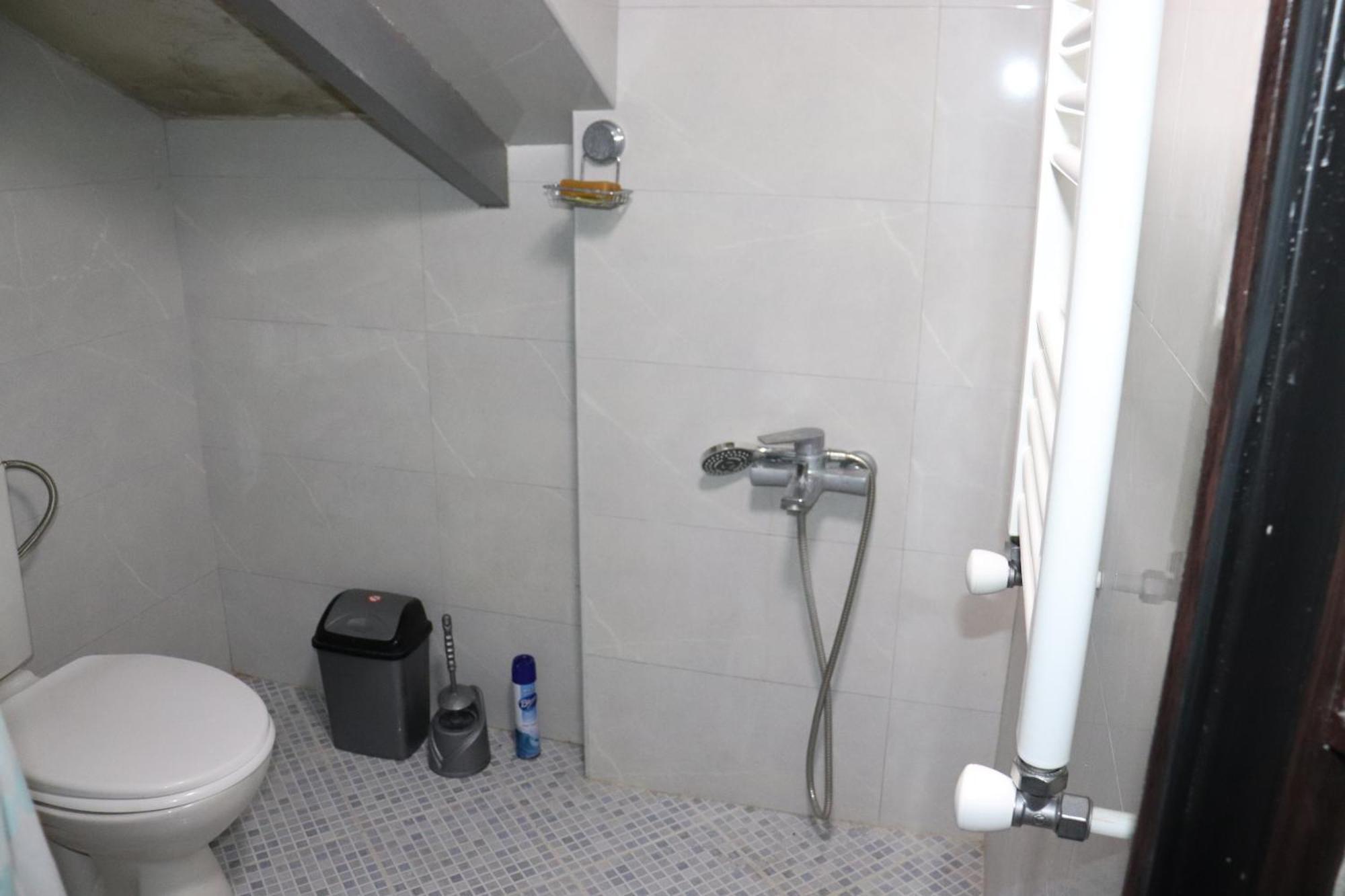 Picnic Hostel Kutaisi Dış mekan fotoğraf