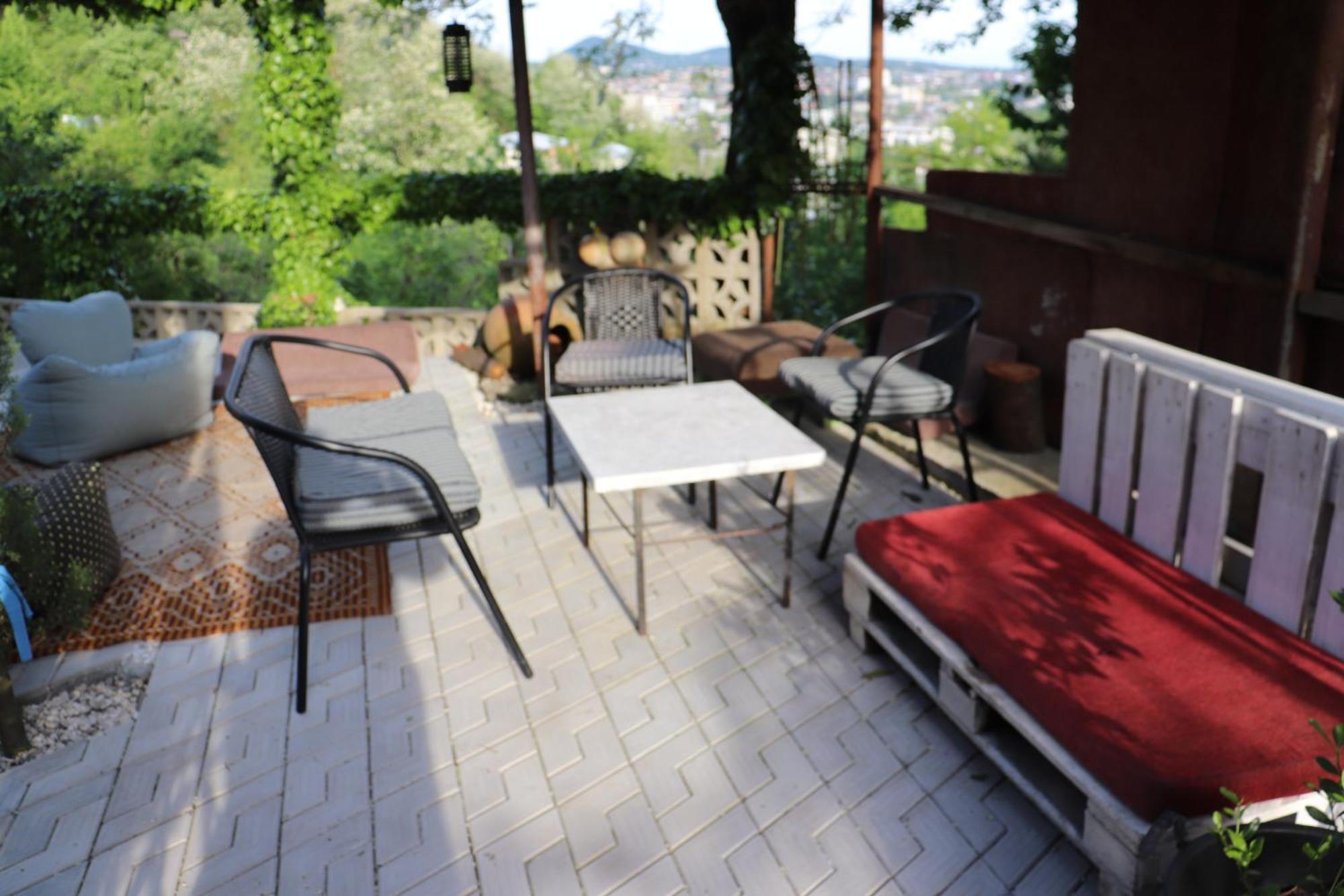 Picnic Hostel Kutaisi Dış mekan fotoğraf